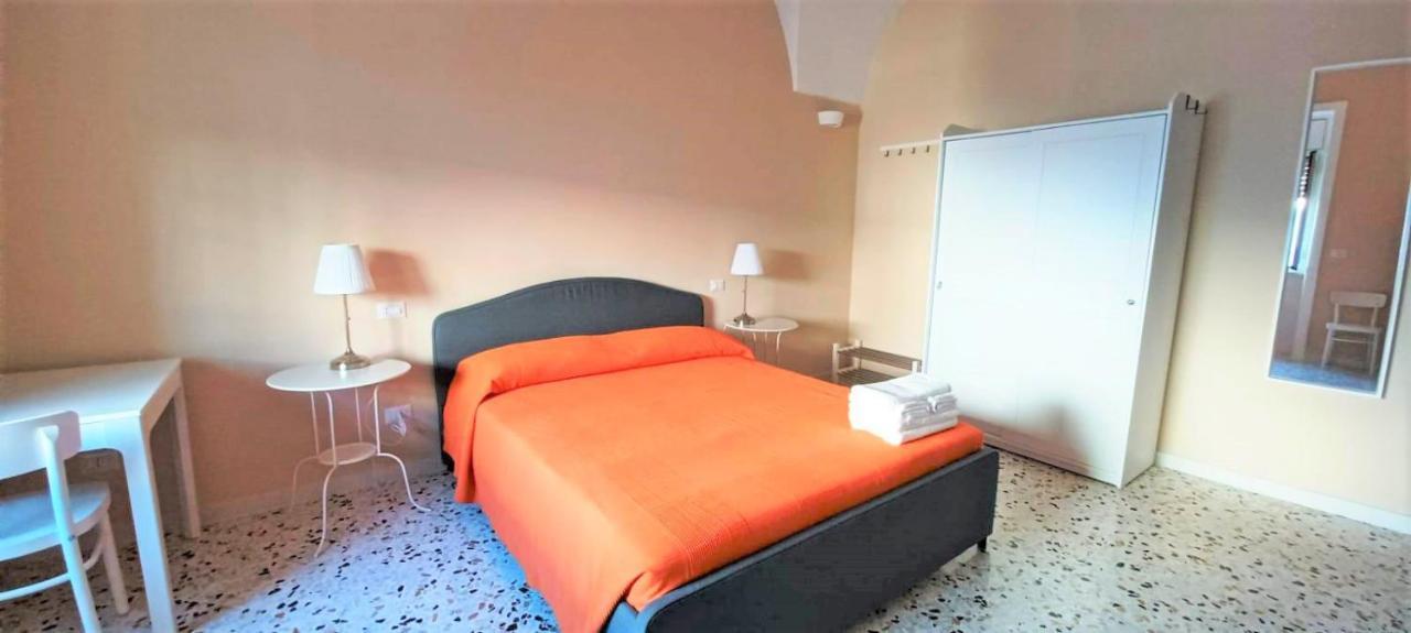 Tagghiate House Hotel Lecce Buitenkant foto